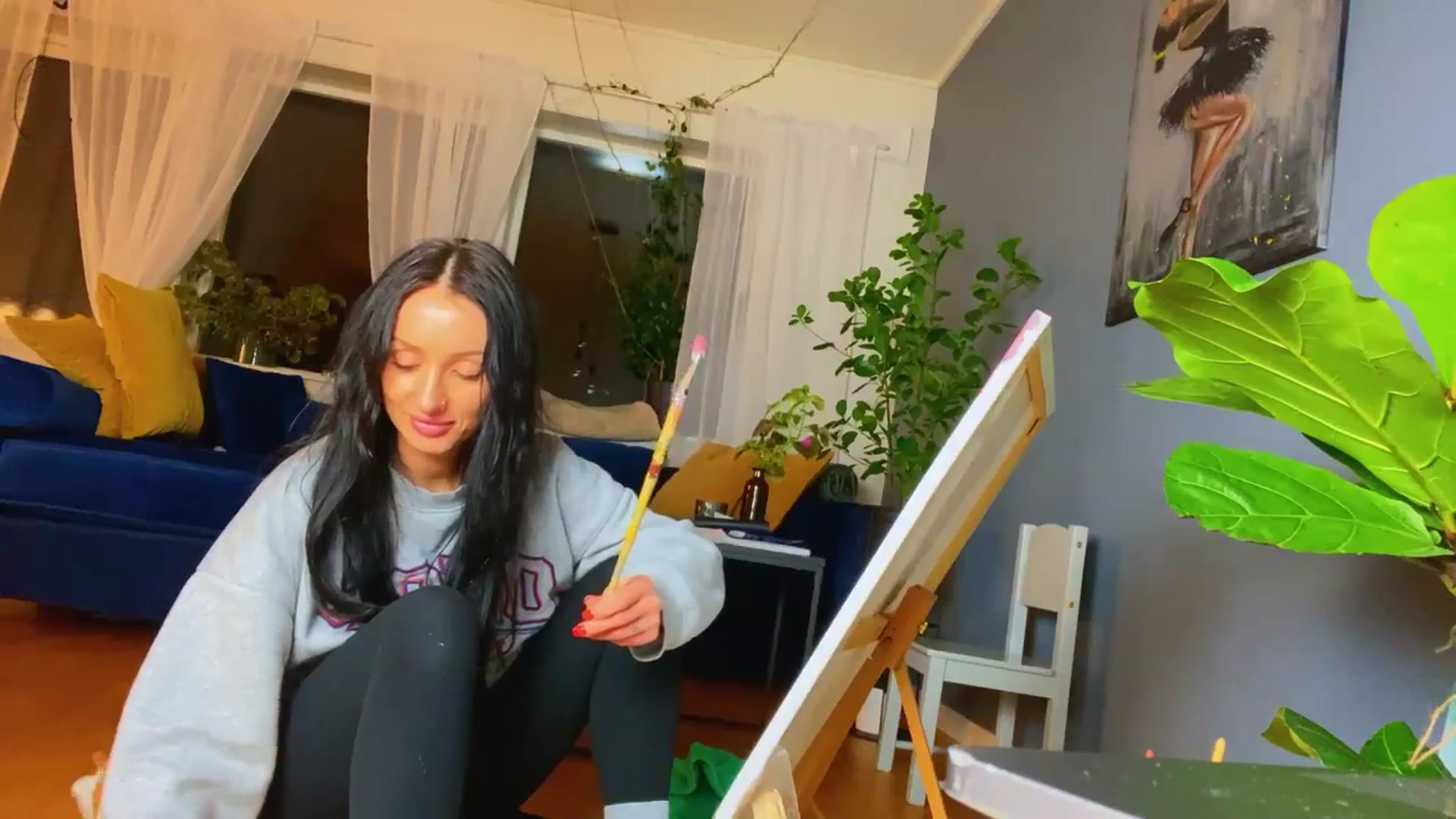 Gallery image thumbnail from AlexaAlexx's myfreecams stream on, 12/29/2023, 17:11 image 11 of 20