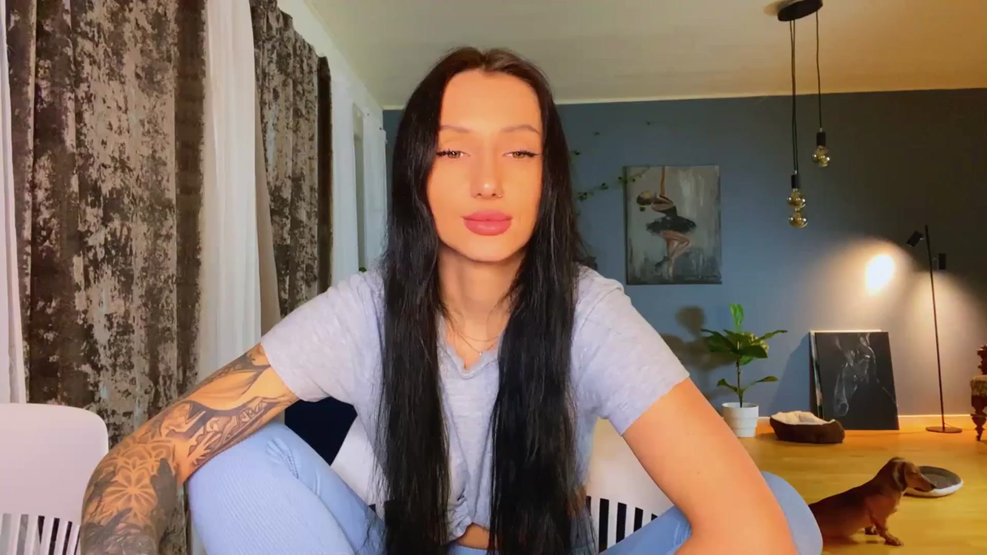 Gallery image thumbnail from AlexaAlexx's myfreecams stream on, 01/04/2024, 06:54 image 2 of 20