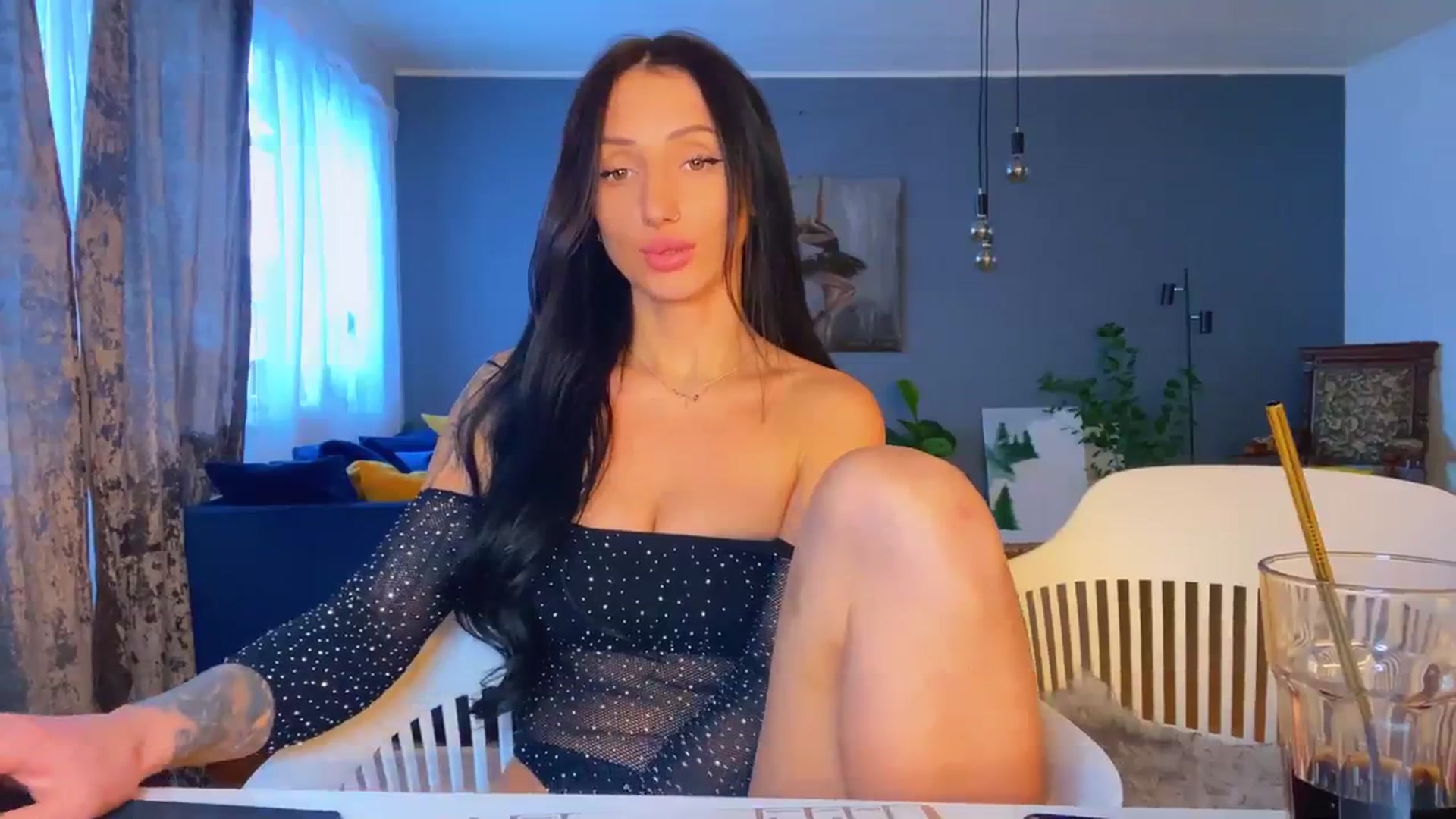 Gallery image thumbnail from AlexaAlexx's myfreecams stream on, 01/07/2024, 13:41 image 11 of 20