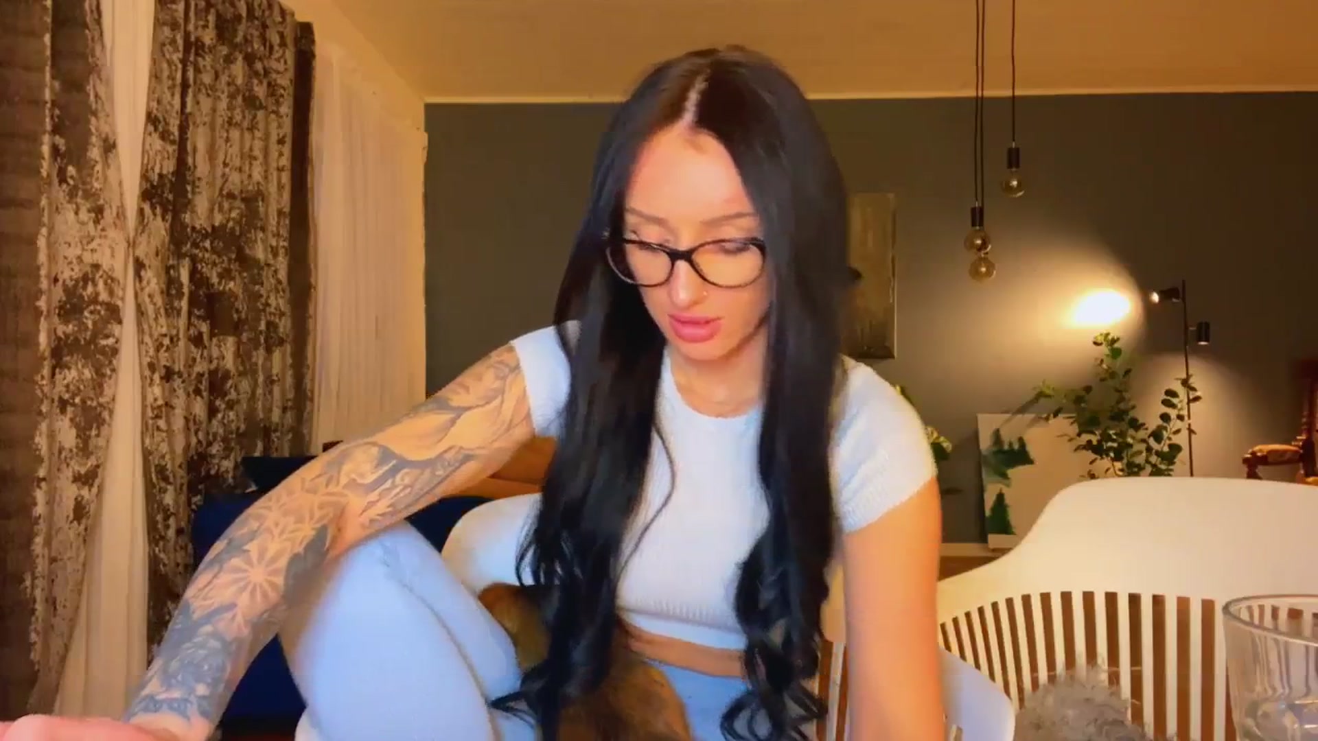 Gallery image thumbnail from AlexaAlexx's myfreecams stream on, 01/07/2024, 15:01 image 13 of 20