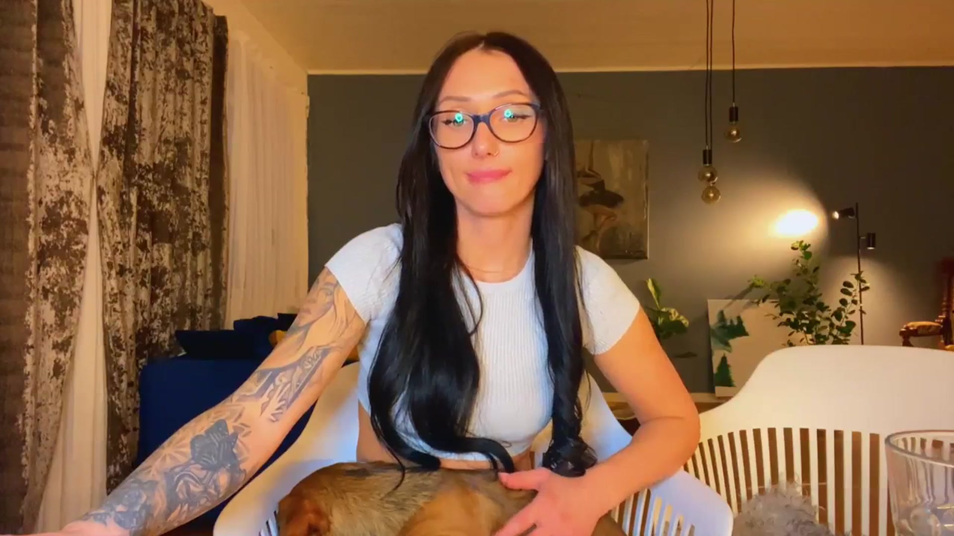 Gallery image thumbnail from AlexaAlexx's myfreecams stream on, 01/07/2024, 15:01 image 15 of 20