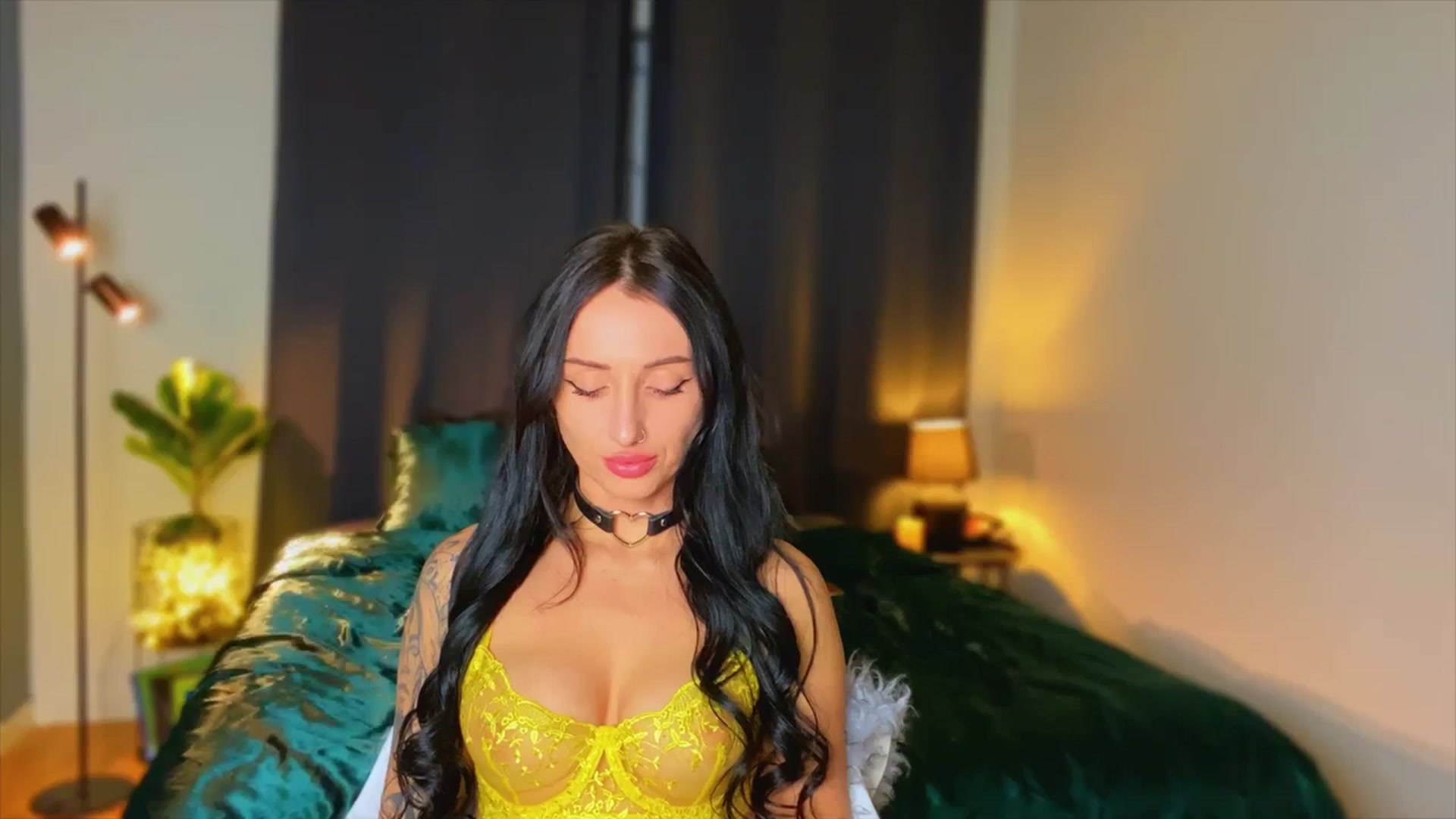 Gallery image thumbnail from AlexaAlexx's myfreecams stream on, 01/15/2024, 15:58 image 3 of 20