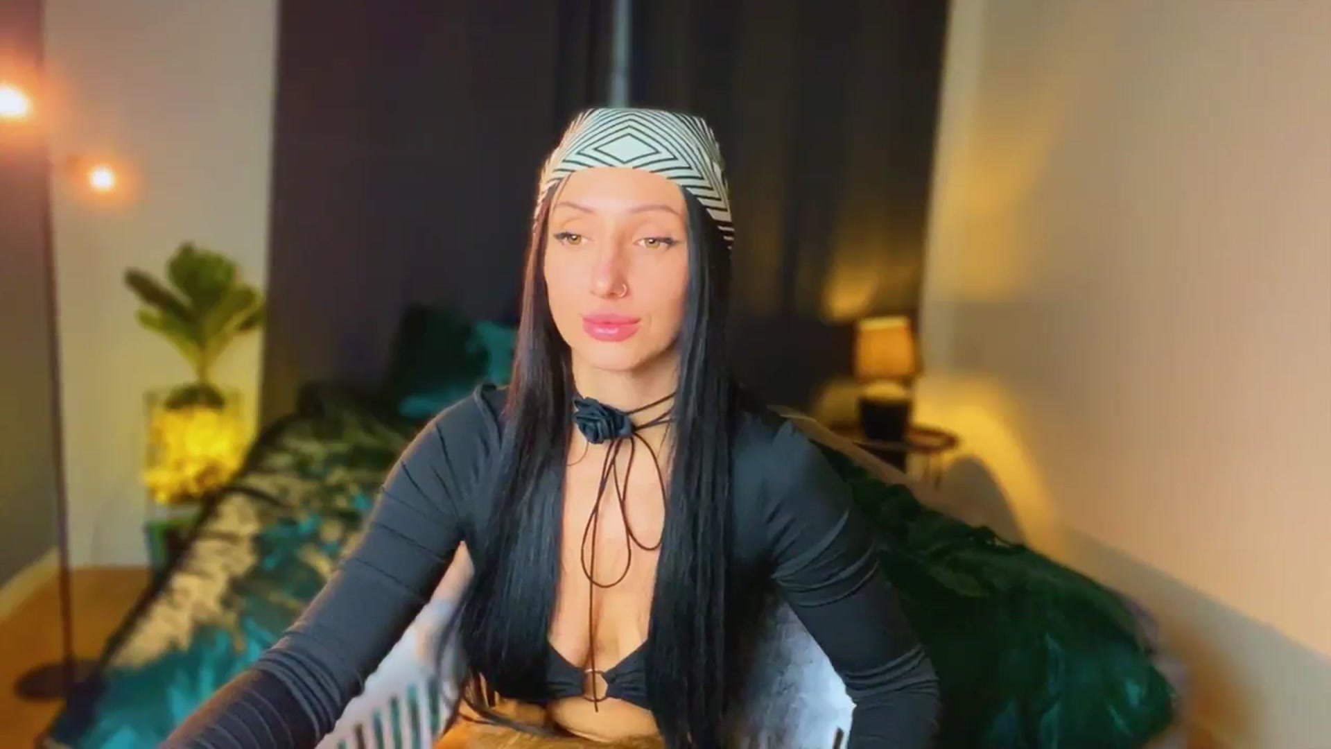 Gallery image thumbnail from AlexaAlexx's myfreecams stream on, 01/16/2024, 23:32 image 9 of 20