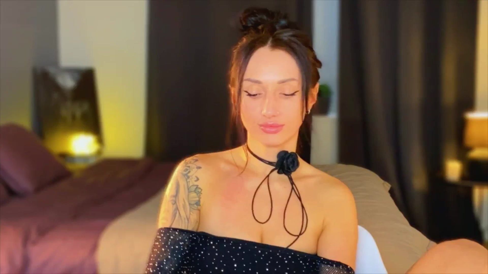Gallery image thumbnail from AlexaAlexx's myfreecams stream on, 01/20/2024, 09:56 image 11 of 20