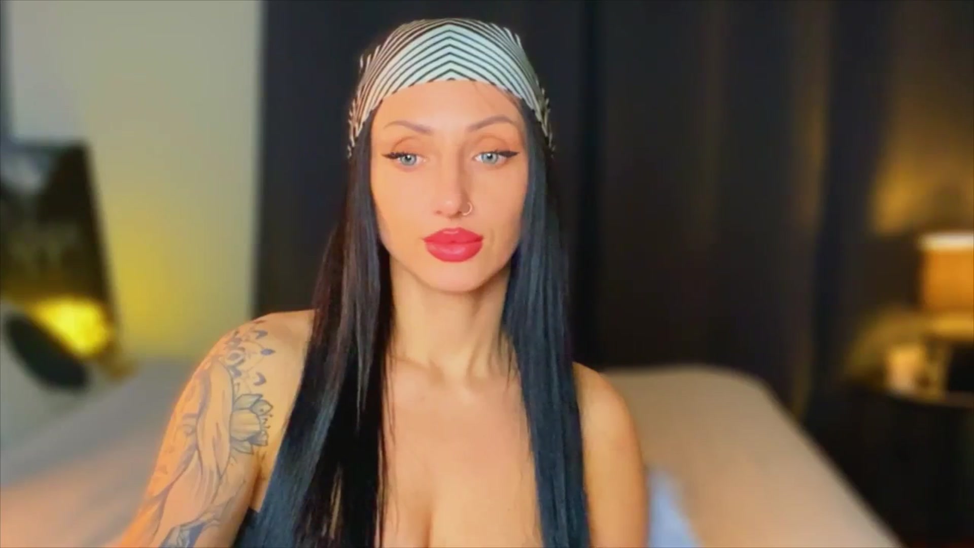 Gallery image thumbnail from AlexaAlexx's myfreecams stream on, 01/21/2024, 11:01 image 20 of 20