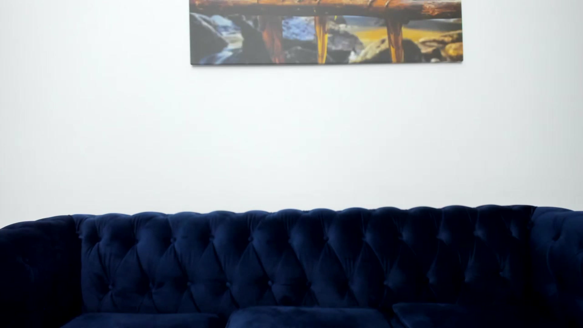 Gallery image thumbnail from AlexaAlly32's myfreecams stream on, 12/19/2022, 03:22 image 10 of 20