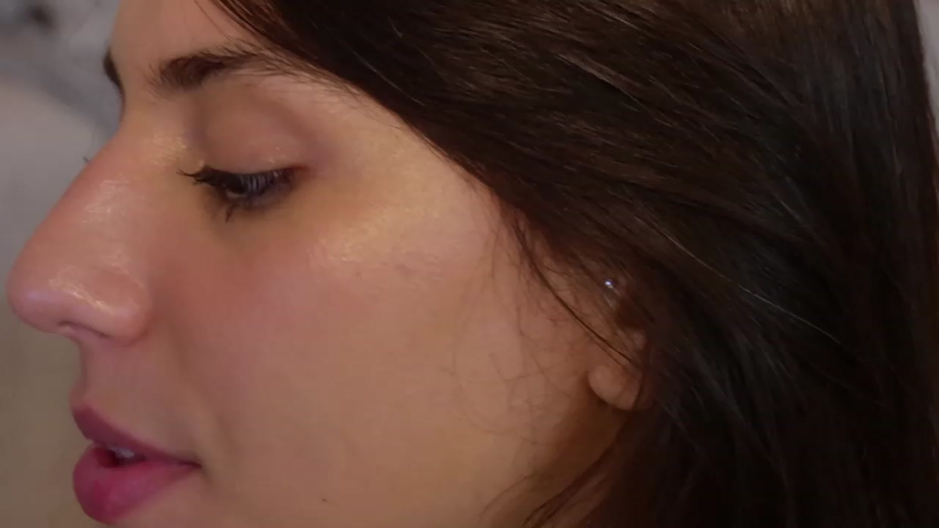 Gallery image thumbnail from AlexaBlancOh's myfreecams stream on, 11/16/2022, 07:51 image 18 of 20