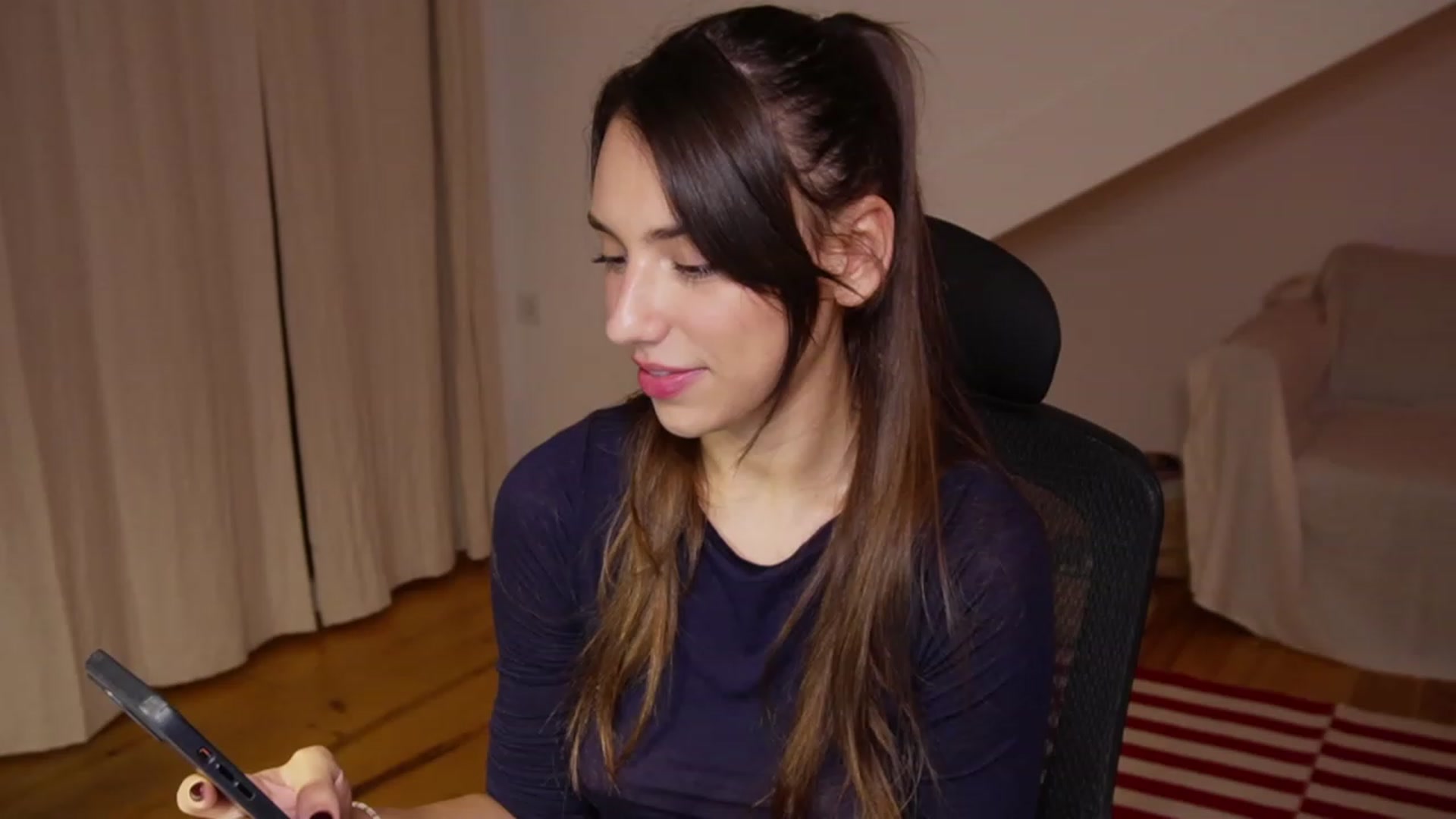 Gallery image thumbnail from AlexaBlancOh's myfreecams stream on, 11/17/2022, 02:47 image 9 of 20
