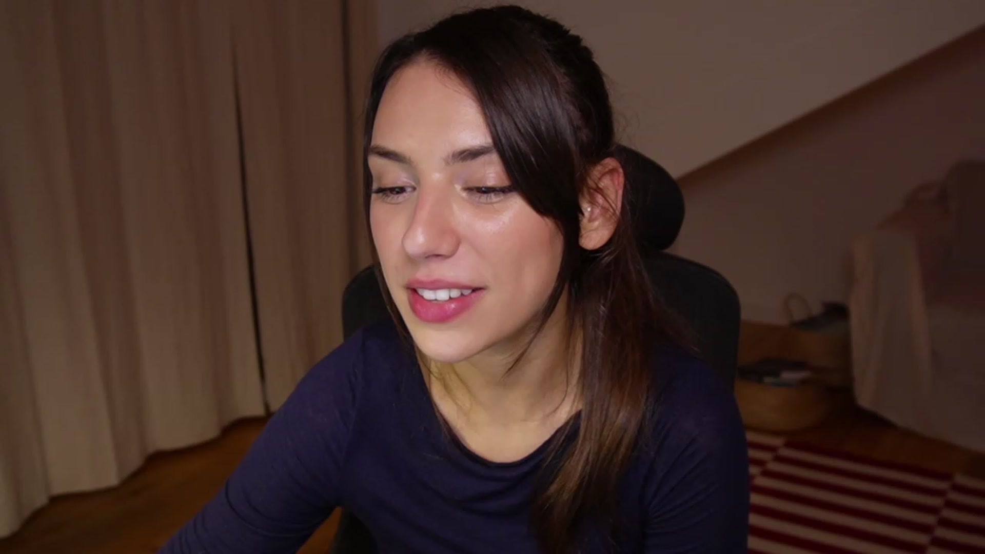 Gallery image thumbnail from AlexaBlancOh's myfreecams stream on, 11/17/2022, 09:59 image 13 of 20