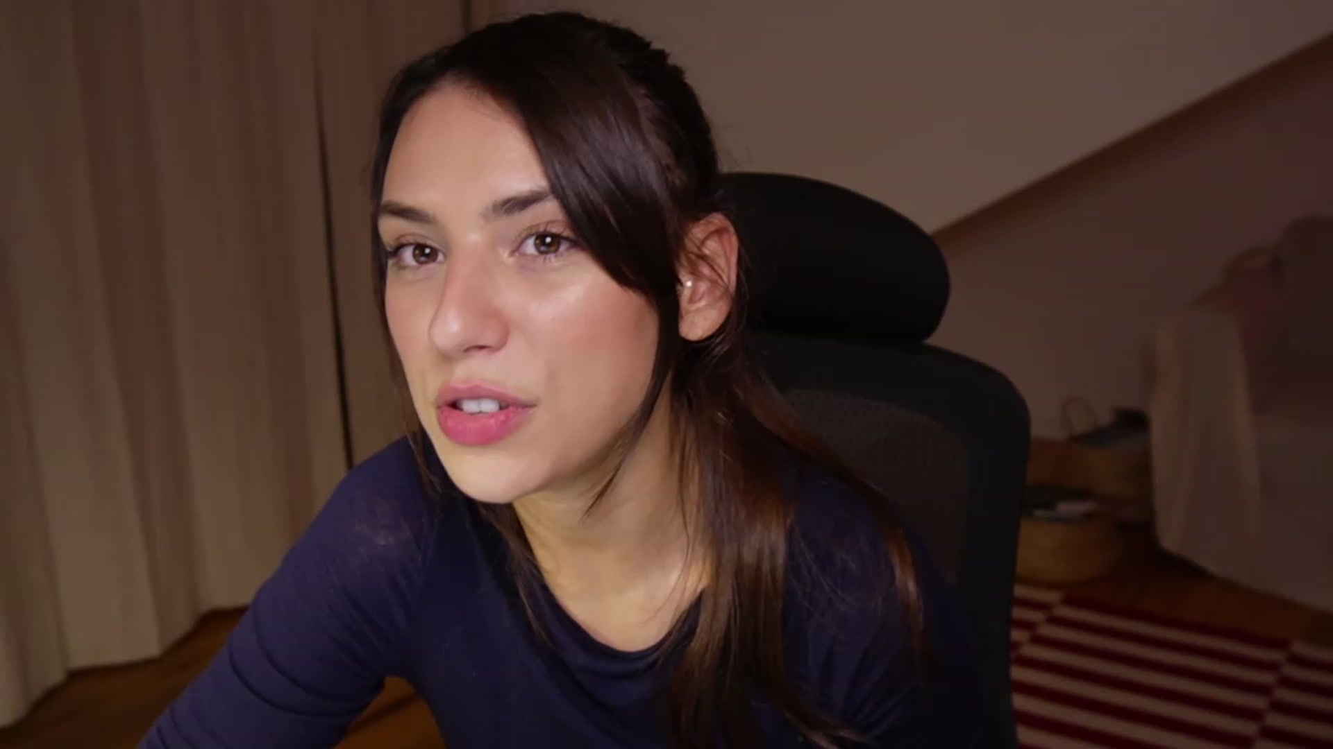 Gallery image thumbnail from AlexaBlancOh's myfreecams stream on, 11/17/2022, 09:59 image 14 of 20