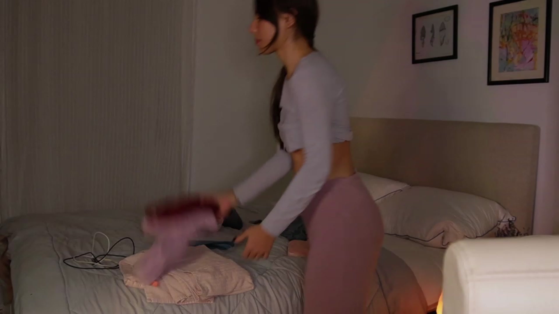 Gallery image thumbnail from AlexaBlancOh's myfreecams stream on, 11/19/2022, 05:30 image 15 of 20