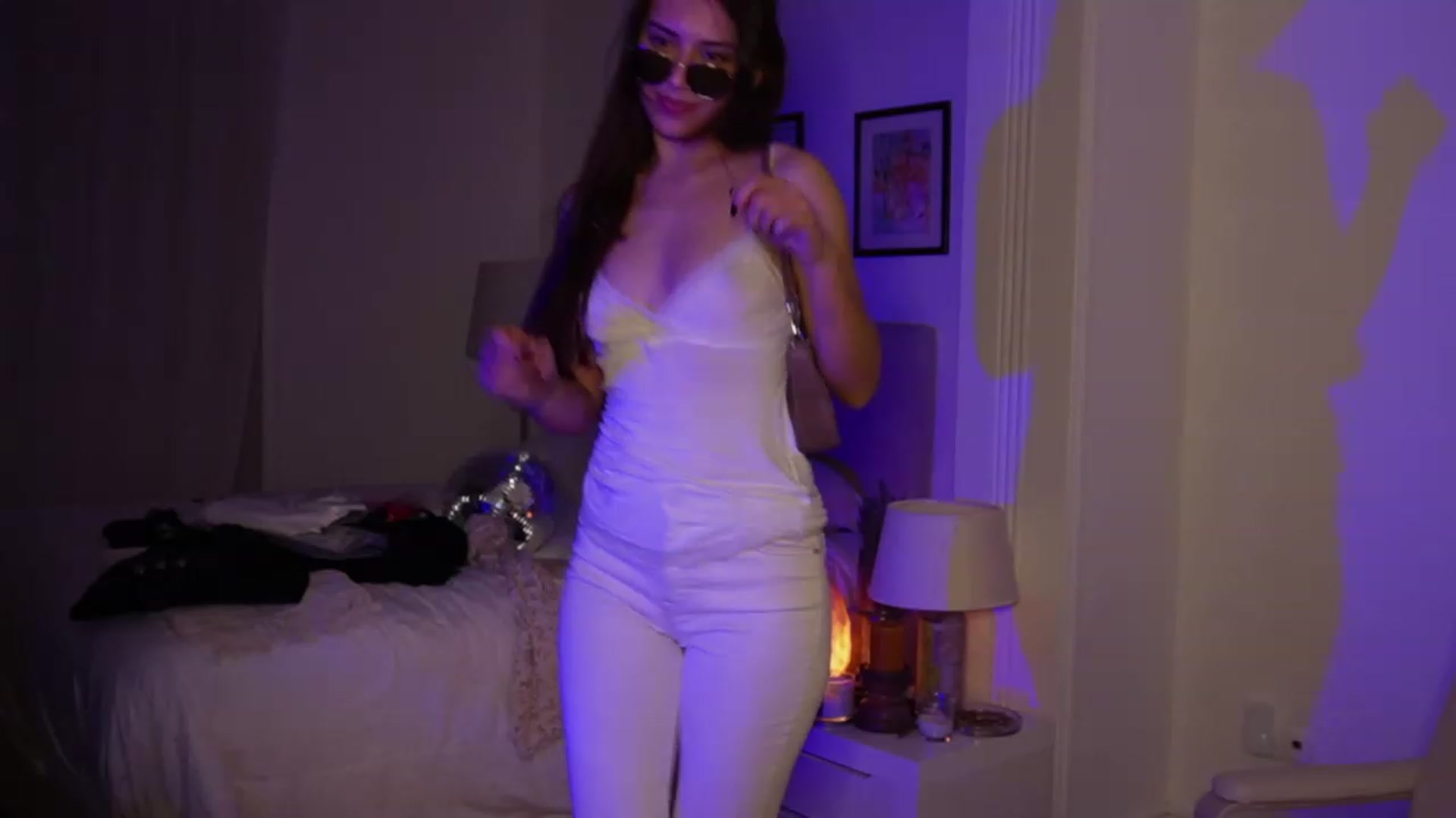 Gallery image thumbnail from AlexaBlancOh's myfreecams stream on, 11/21/2022, 08:16 image 15 of 20