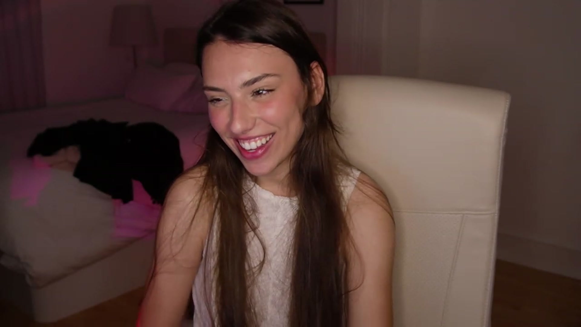 Gallery image thumbnail from AlexaBlancOh's myfreecams stream on, 04/19/2023, 07:33 image 7 of 20