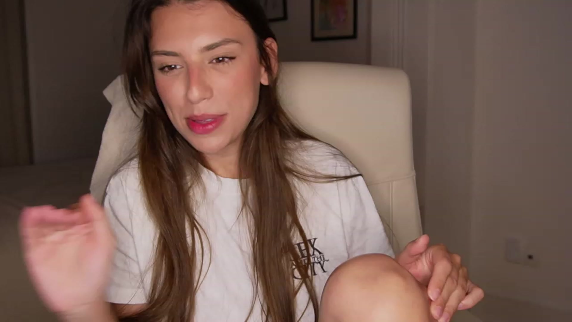 Gallery image thumbnail from AlexaBlancOh's myfreecams stream on, 05/09/2023, 04:46 image 2 of 20