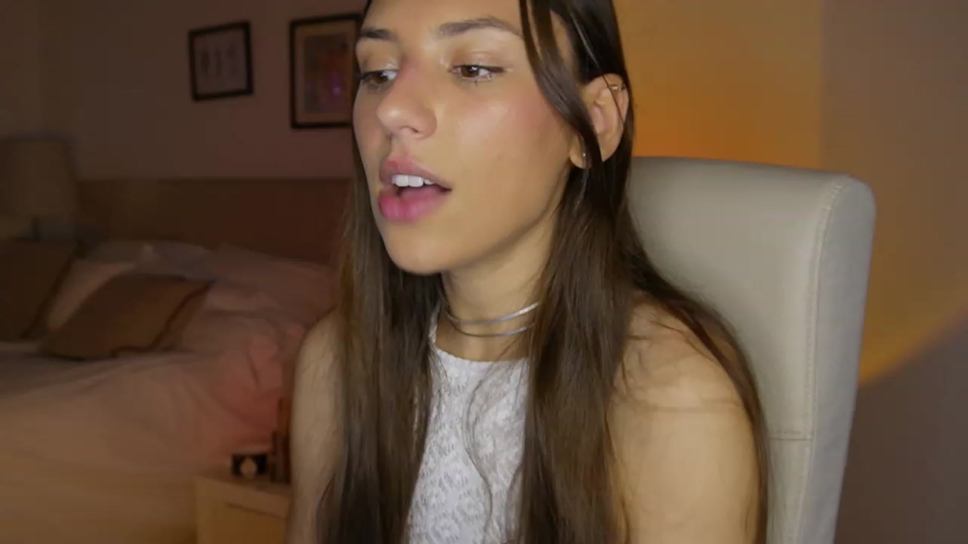 Gallery image thumbnail from AlexaBlancOh's myfreecams stream on, 05/24/2023, 16:59 image 7 of 20