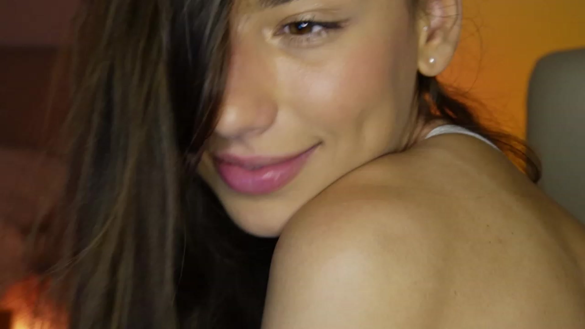 Gallery image thumbnail from AlexaBlancOh's myfreecams stream on, 05/24/2023, 16:59 image 18 of 20