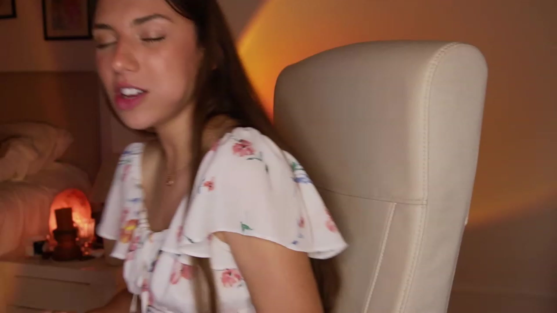 Gallery image thumbnail from AlexaBlancOh's myfreecams stream on, 06/21/2023, 05:28 image 11 of 20