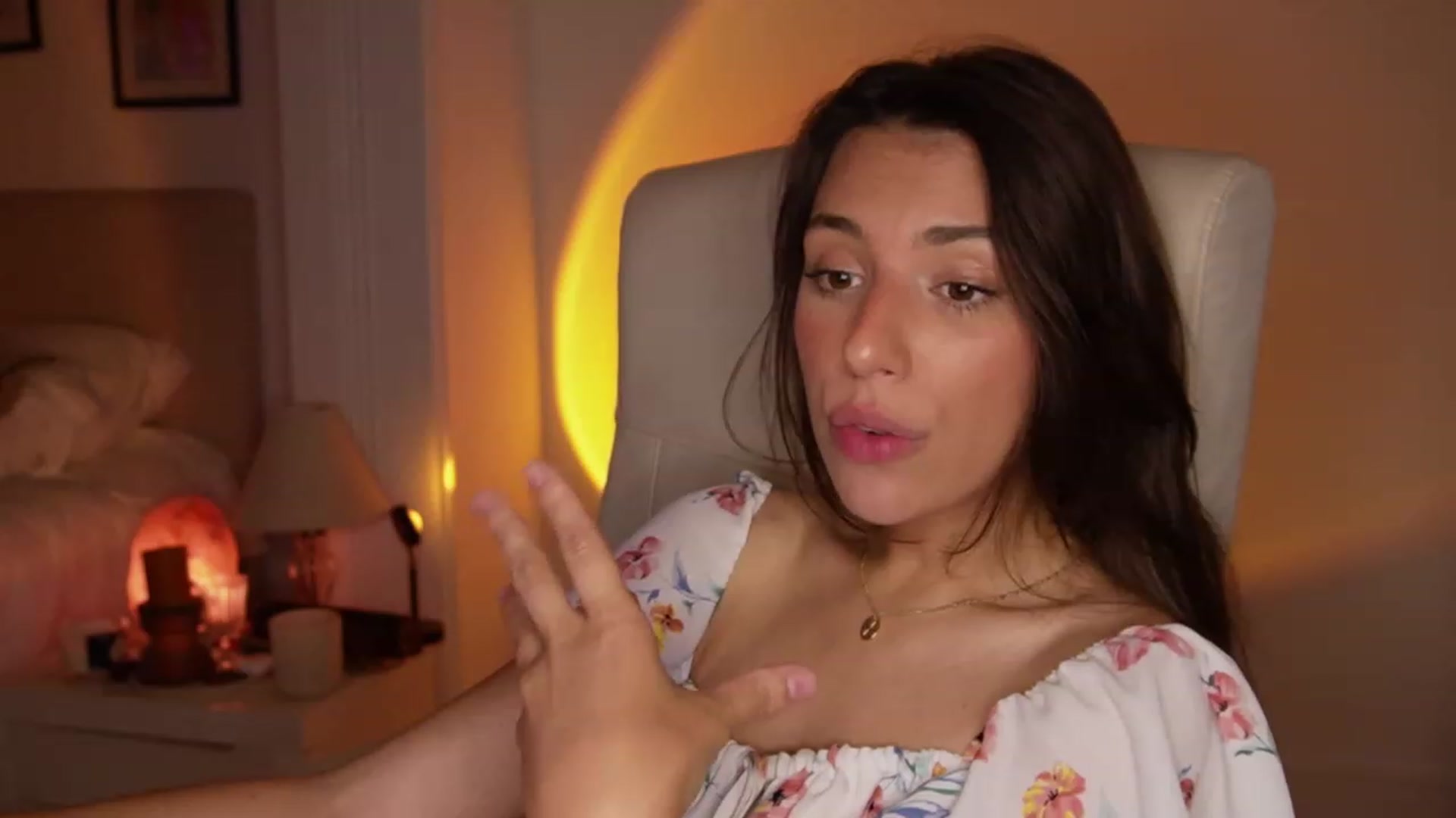 Gallery image thumbnail from AlexaBlancOh's myfreecams stream on, 06/21/2023, 05:28 image 8 of 20