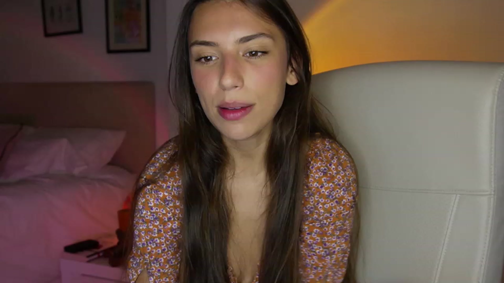 Gallery image thumbnail from AlexaBlancOh's myfreecams stream on, 07/19/2023, 07:37 image 5 of 20