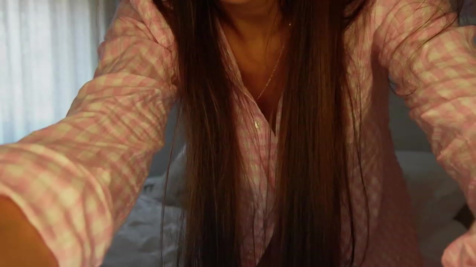 Gallery image thumbnail from AlexaBlancOh's myfreecams stream on, 07/27/2023, 07:09 image 11 of 20