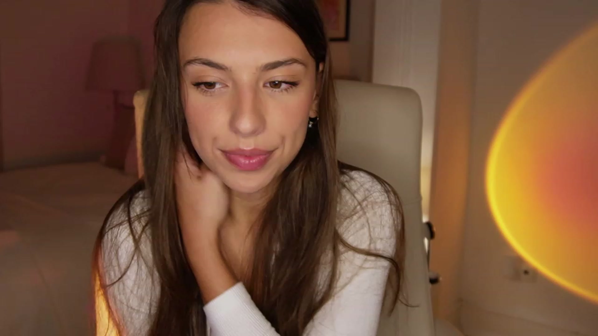 Gallery image thumbnail from AlexaBlancOh's myfreecams stream on, 10/04/2023, 09:17 image 1 of 20