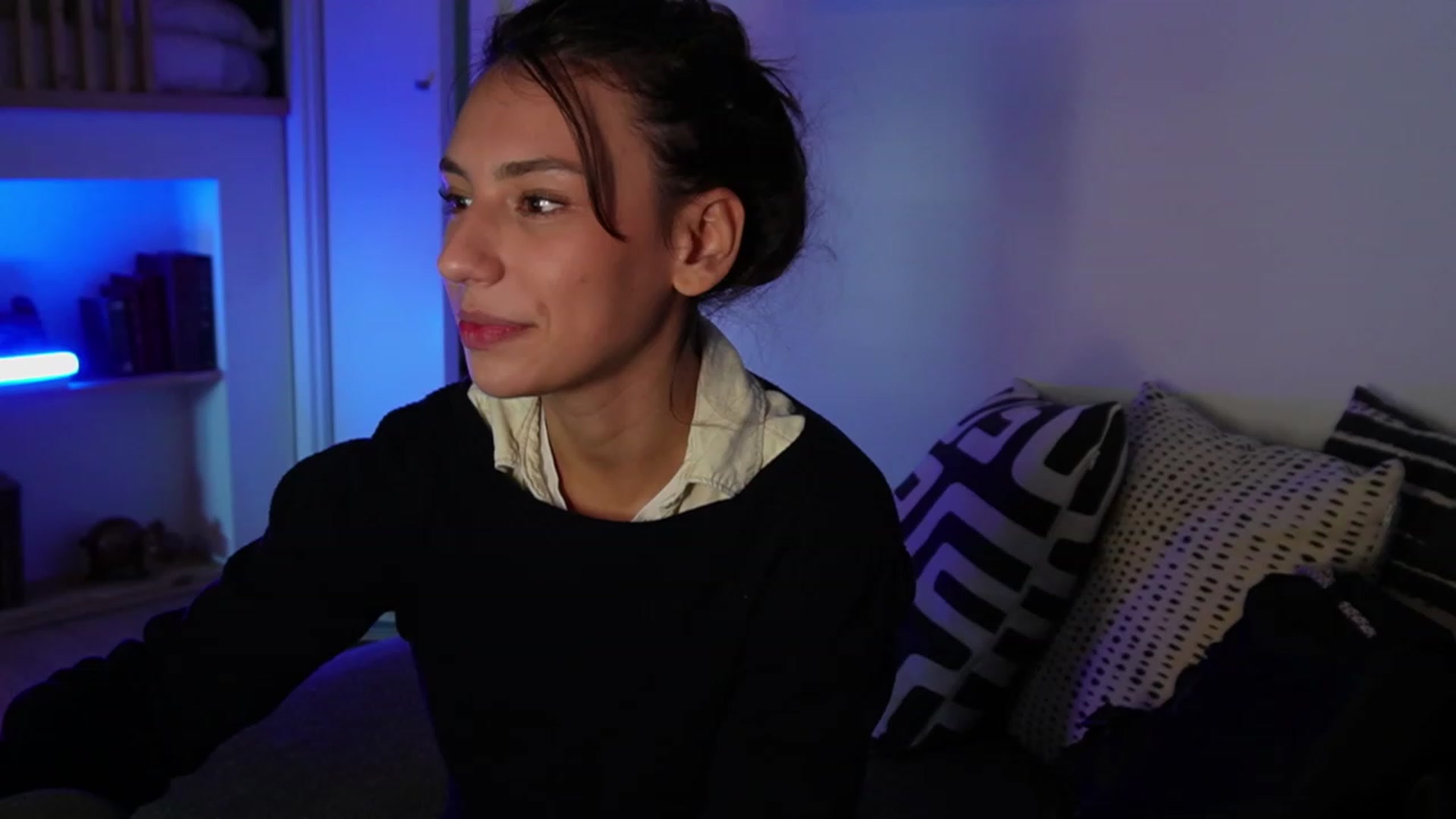 Gallery image thumbnail from AlexaBlancOh's myfreecams stream on, 11/22/2023, 16:42 image 4 of 20