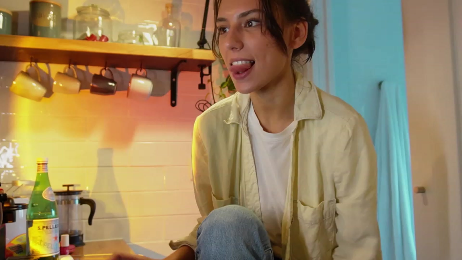 Gallery image thumbnail from AlexaBlancOh's myfreecams stream on, 11/22/2023, 17:44 image 3 of 20