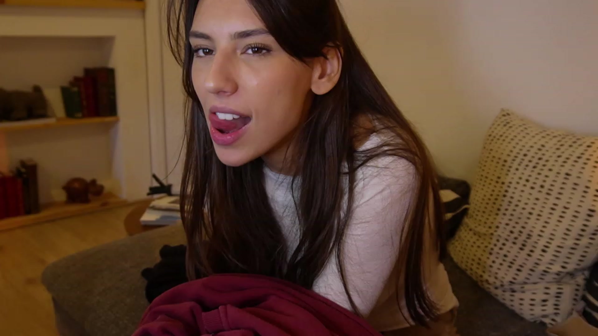 Gallery image thumbnail from AlexaBlancOh's myfreecams stream on, 11/23/2023, 17:39 image 12 of 20