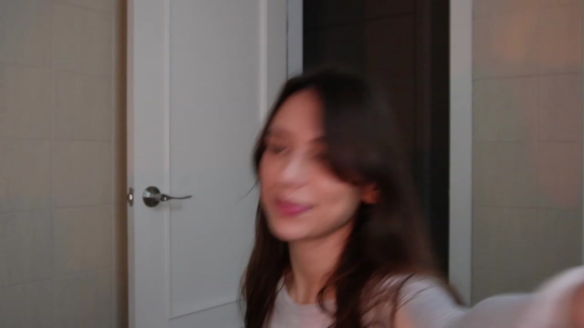Gallery image thumbnail from AlexaBlancOh's myfreecams stream on, 12/03/2023, 09:25 image 9 of 20