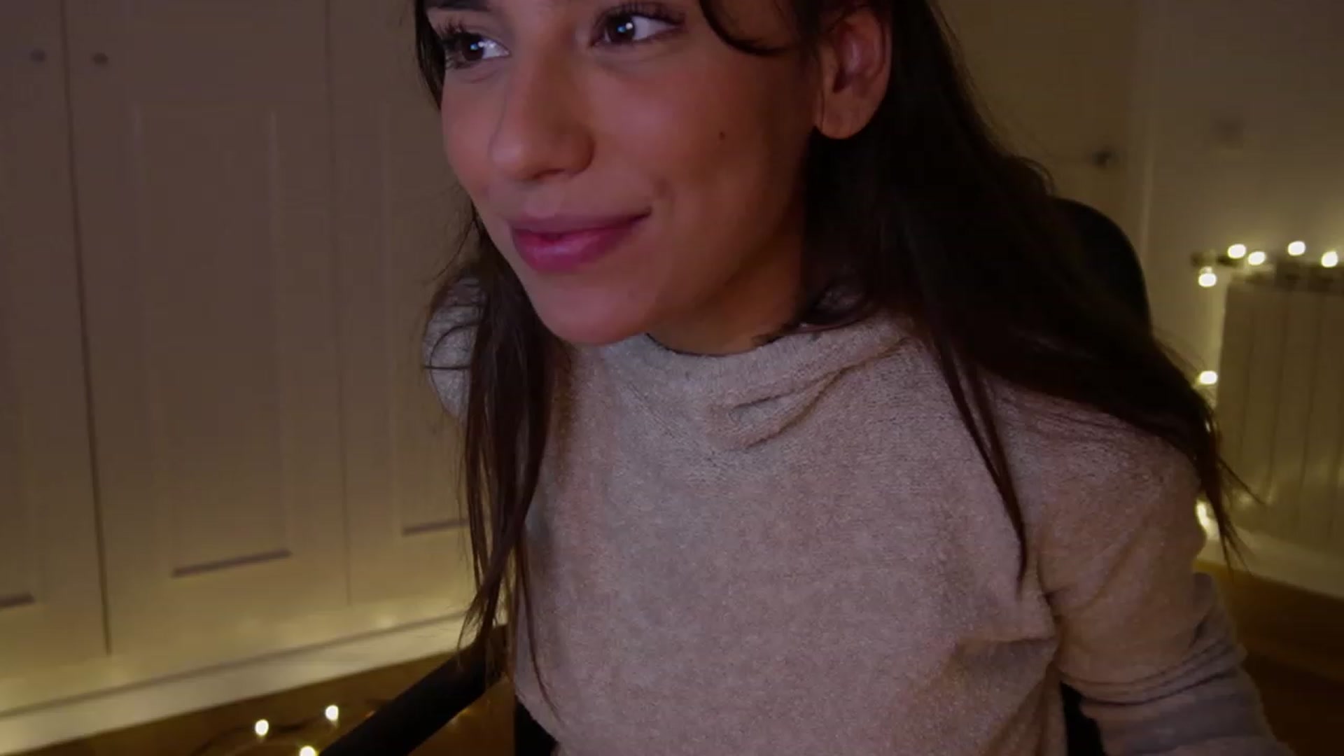 Gallery image thumbnail from AlexaBlancOh's myfreecams stream on, 12/14/2023, 07:33 image 20 of 20