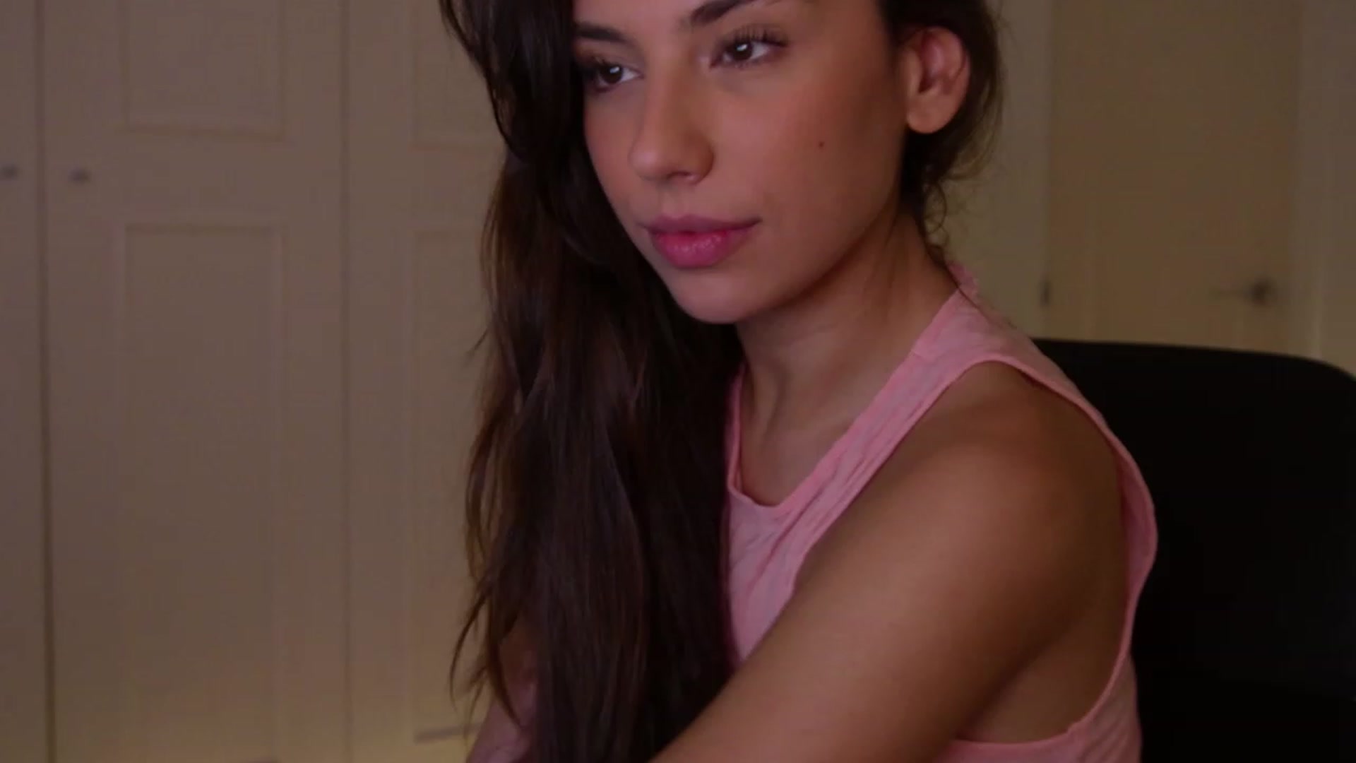 Gallery image thumbnail from AlexaBlancOh's myfreecams stream on, 12/14/2023, 07:33 image 7 of 20