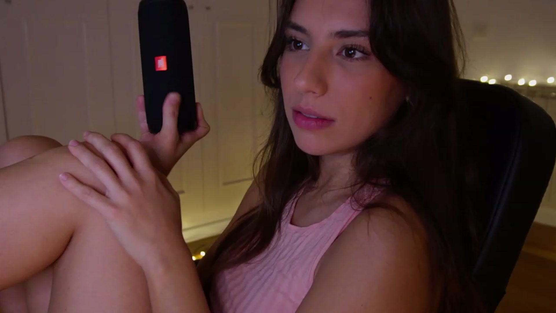 Gallery image thumbnail from AlexaBlancOh's myfreecams stream on, 12/14/2023, 07:33 image 10 of 20