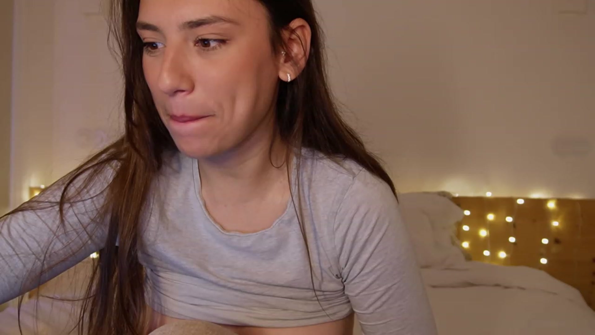 Gallery image thumbnail from AlexaBlancOh's myfreecams stream on, 03/07/2024, 08:12 image 14 of 20