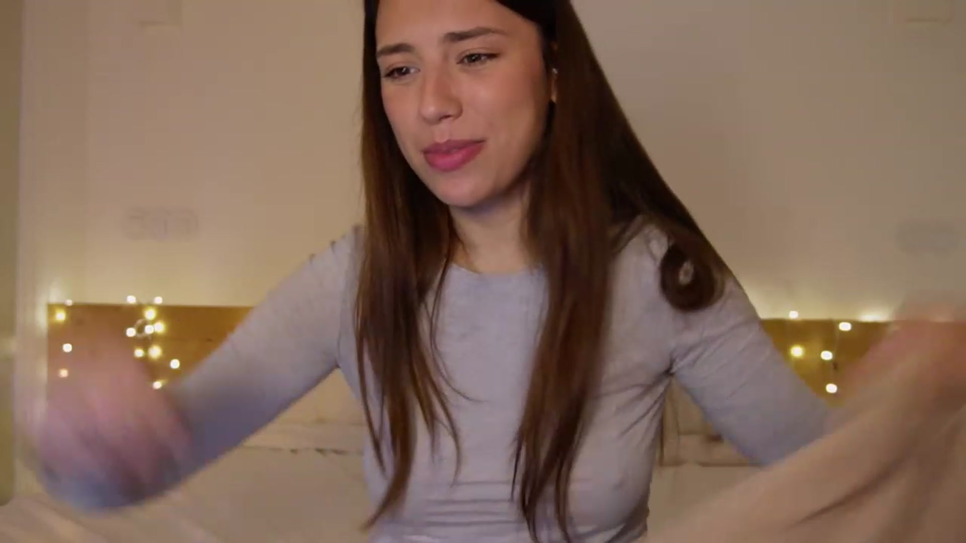 Gallery image thumbnail from AlexaBlancOh's myfreecams stream on, 03/07/2024, 08:12 image 10 of 20