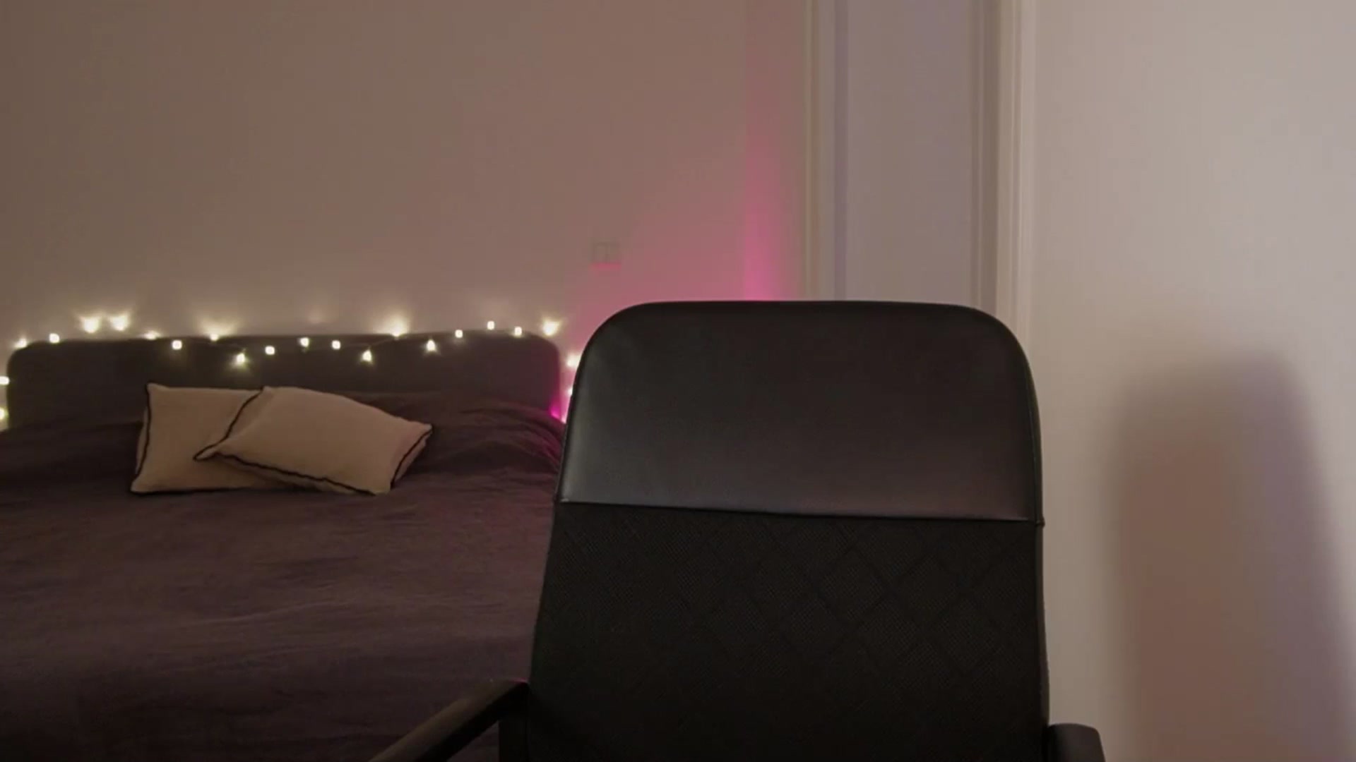 Gallery image thumbnail from AlexaBlancOh's myfreecams stream on, 04/24/2024, 06:47 image 5 of 20