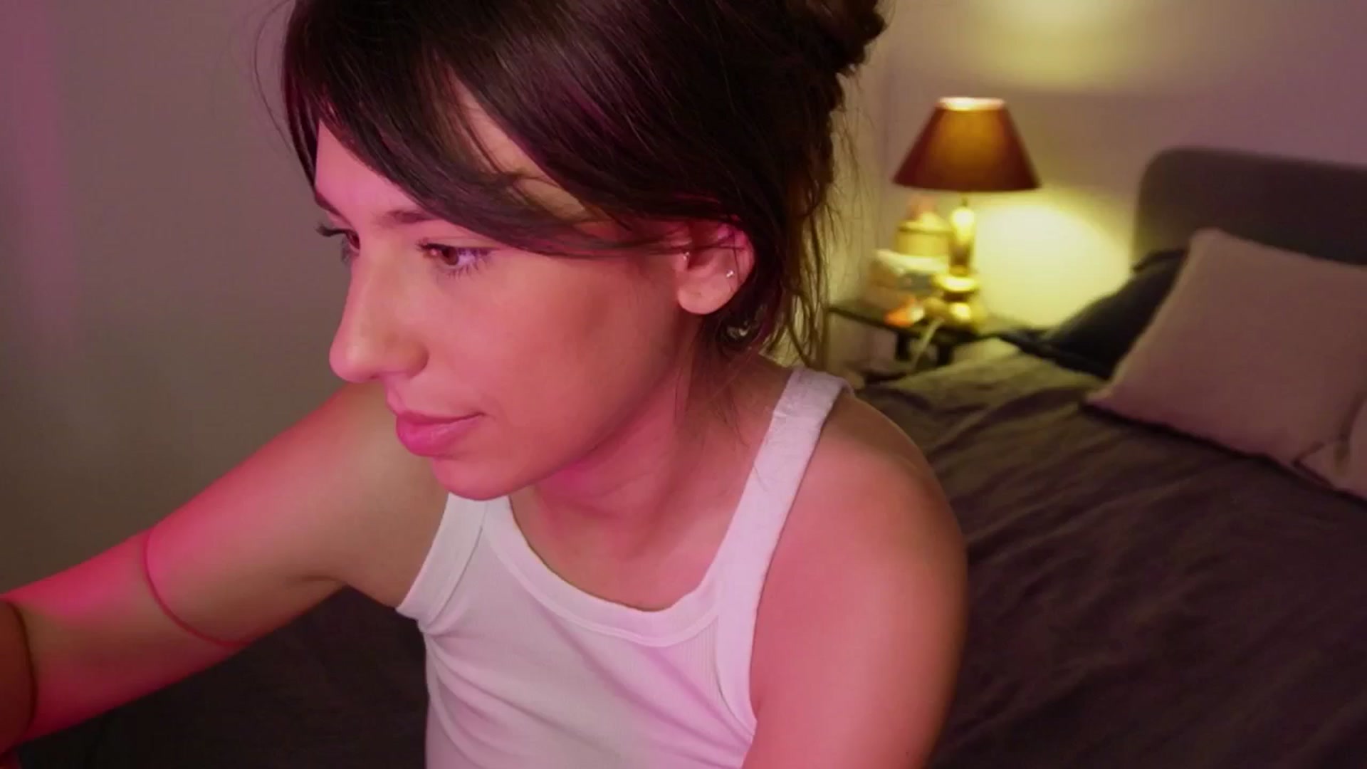 Gallery image thumbnail from AlexaBlancOh's myfreecams stream on, 06/20/2024, 06:41 image 18 of 20