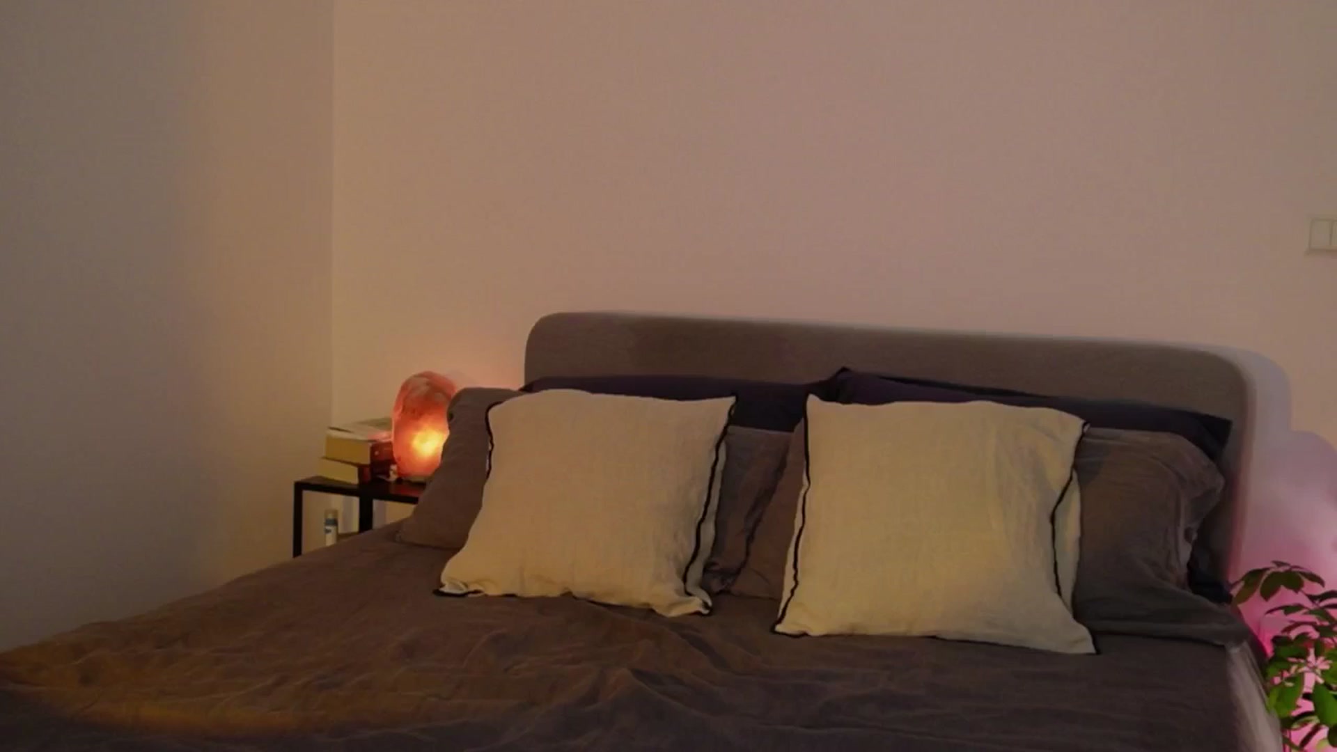 Gallery image thumbnail from AlexaBlancOh's myfreecams stream on, 07/12/2024, 06:41 image 11 of 20