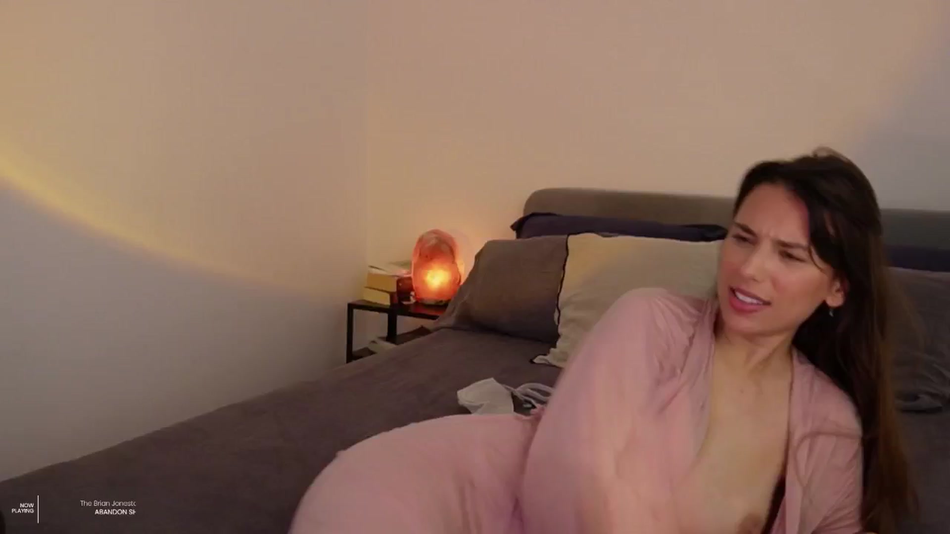 Gallery image thumbnail from AlexaBlancOh's myfreecams stream on, 07/17/2024, 06:14 image 9 of 20