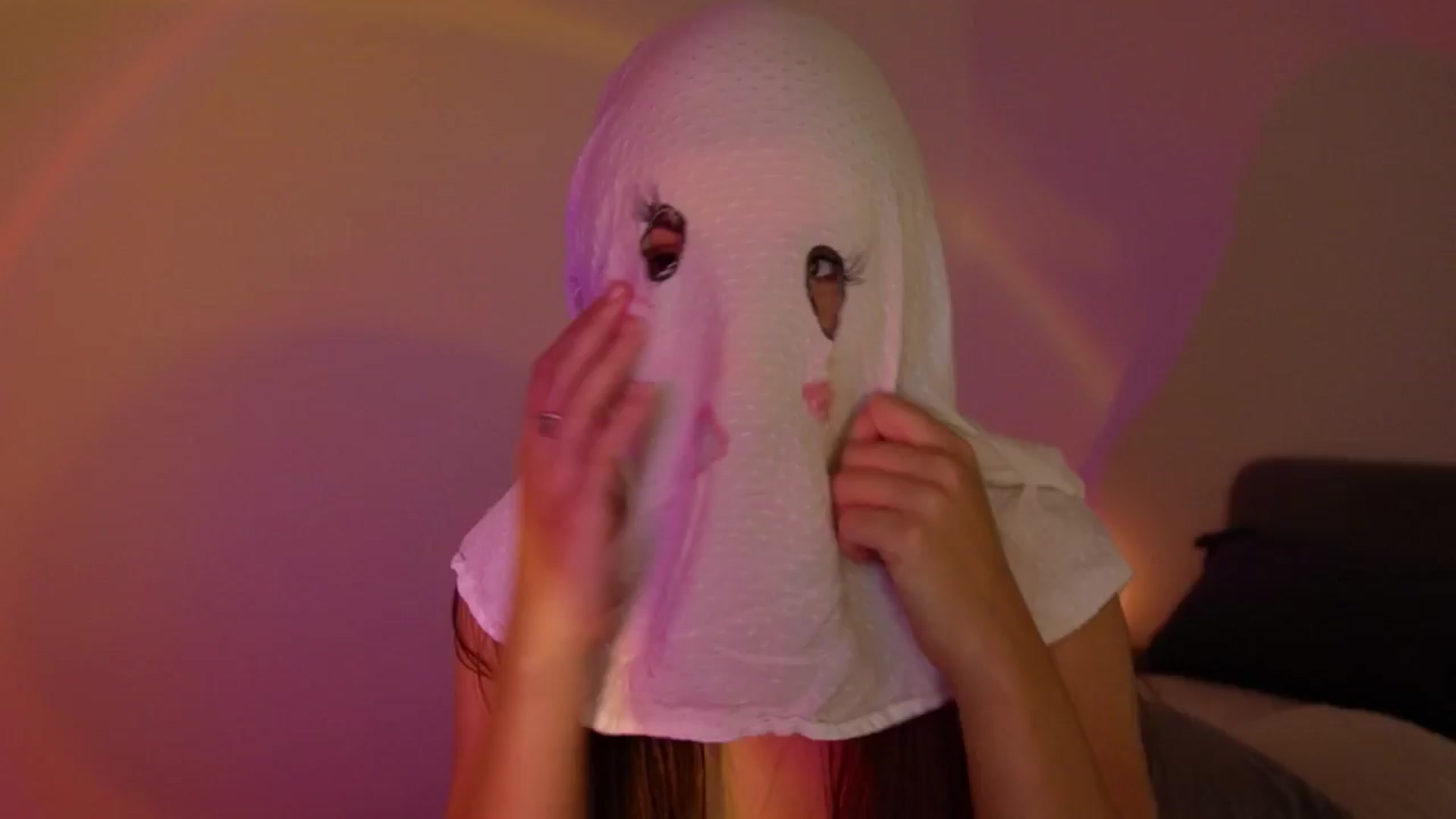 Gallery image thumbnail from AlexaBlancOh's myfreecams stream on, 10/13/2024, 08:44 image 9 of 20