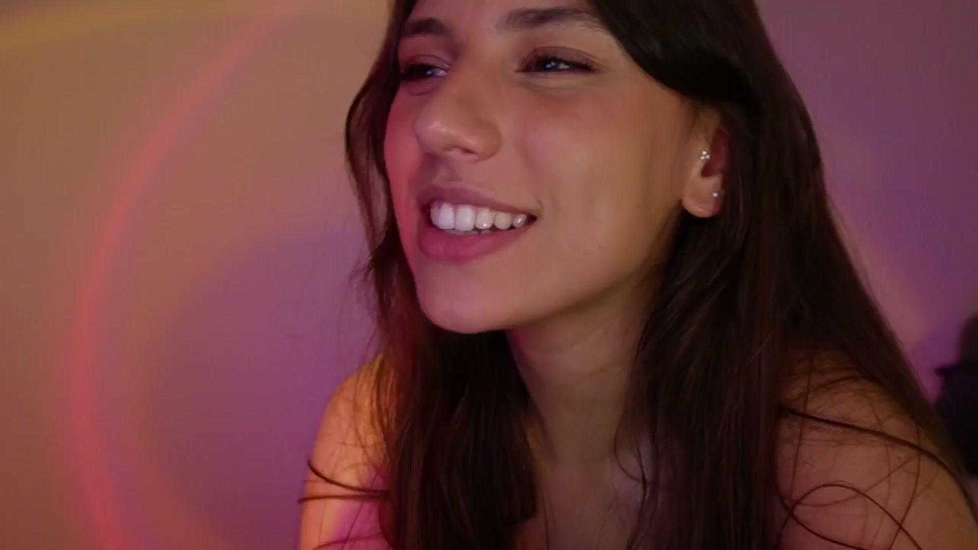 Gallery image thumbnail from AlexaBlancOh's myfreecams stream on, 10/13/2024, 08:44 image 7 of 20
