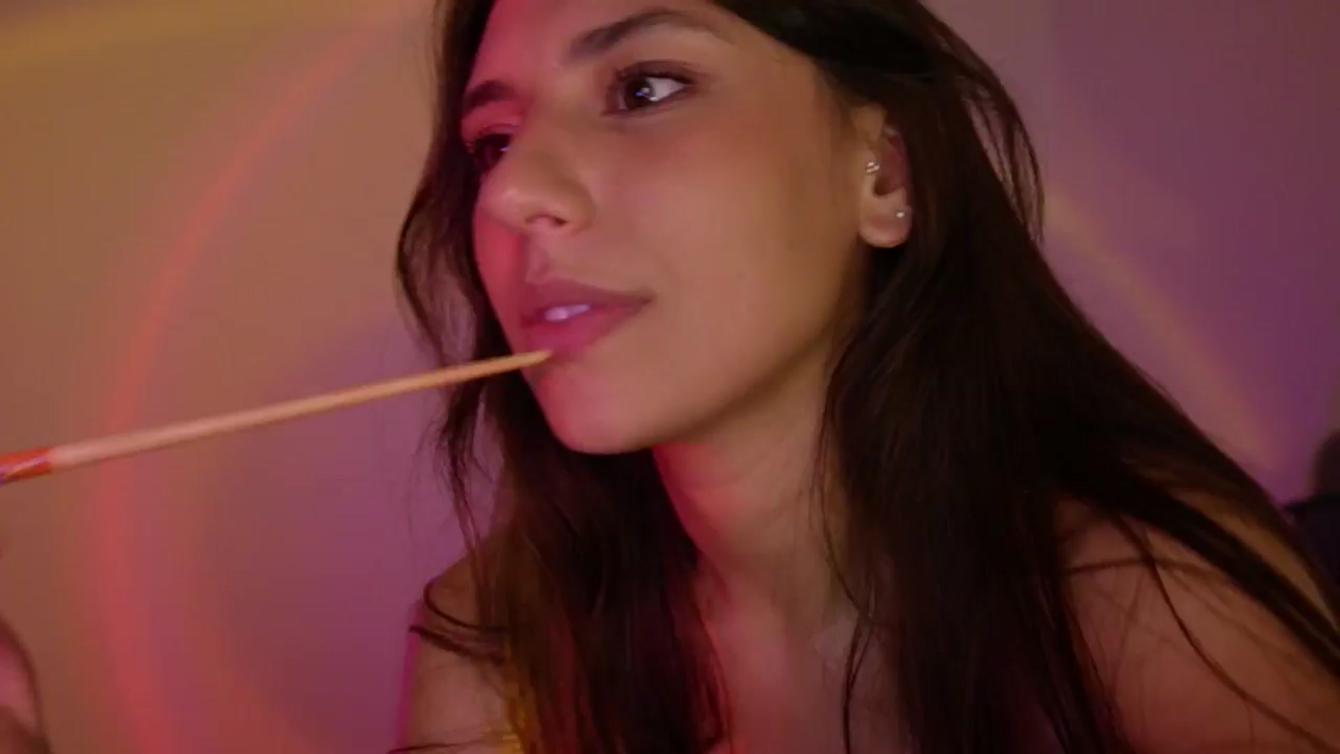 Gallery image thumbnail from AlexaBlancOh's myfreecams stream on, 10/13/2024, 08:44 image 5 of 20