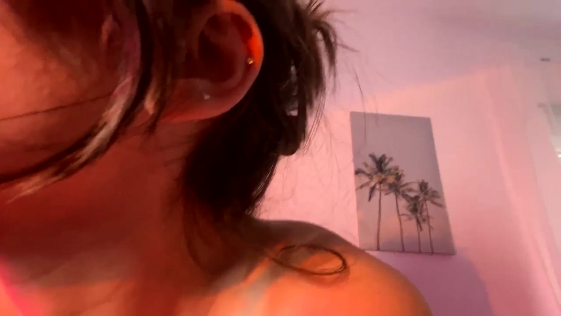 Gallery image thumbnail from AlexaBlancOh's myfreecams stream on, 03/08/2025, 10:15 image 16 of 20