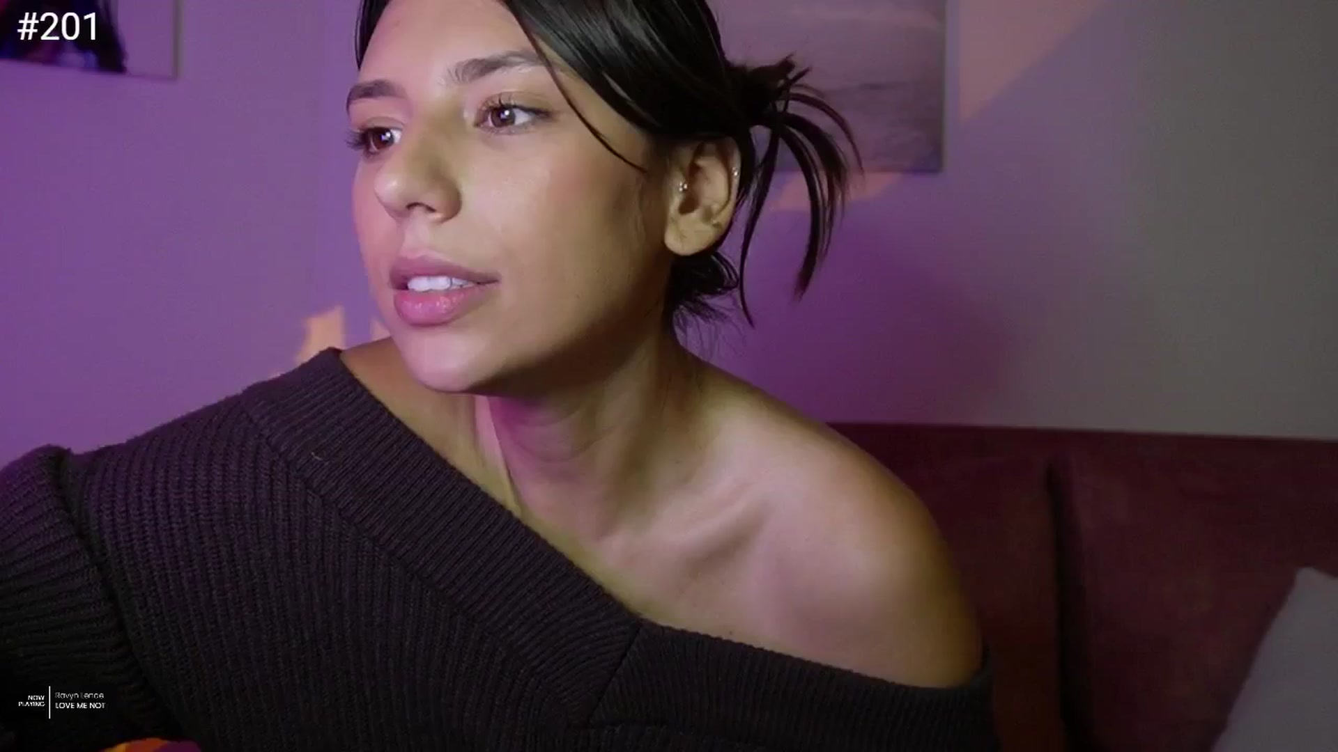 Gallery image thumbnail from AlexaBlancOh's myfreecams stream on, 03/25/2025, 07:50 image 17 of 20