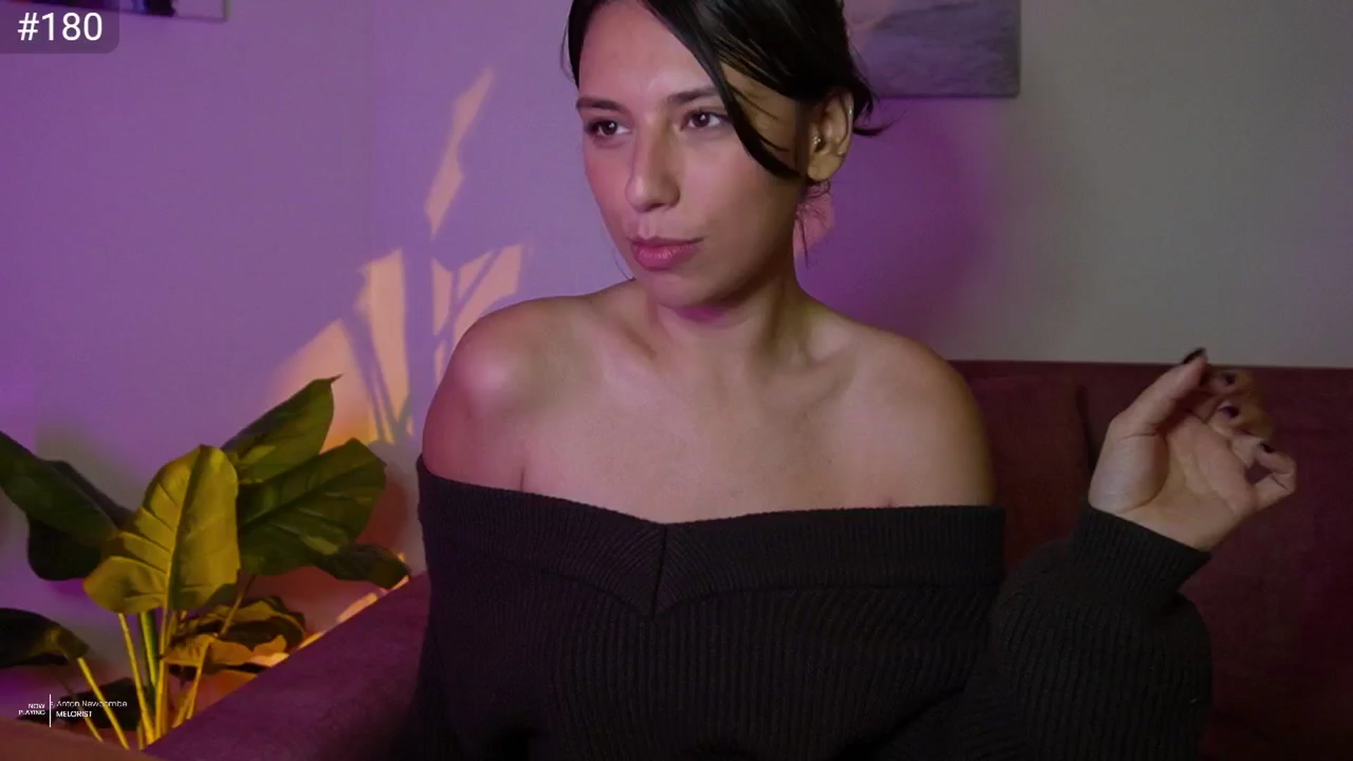 Gallery image thumbnail from AlexaBlancOh's myfreecams stream on, 03/25/2025, 10:46 image 8 of 20