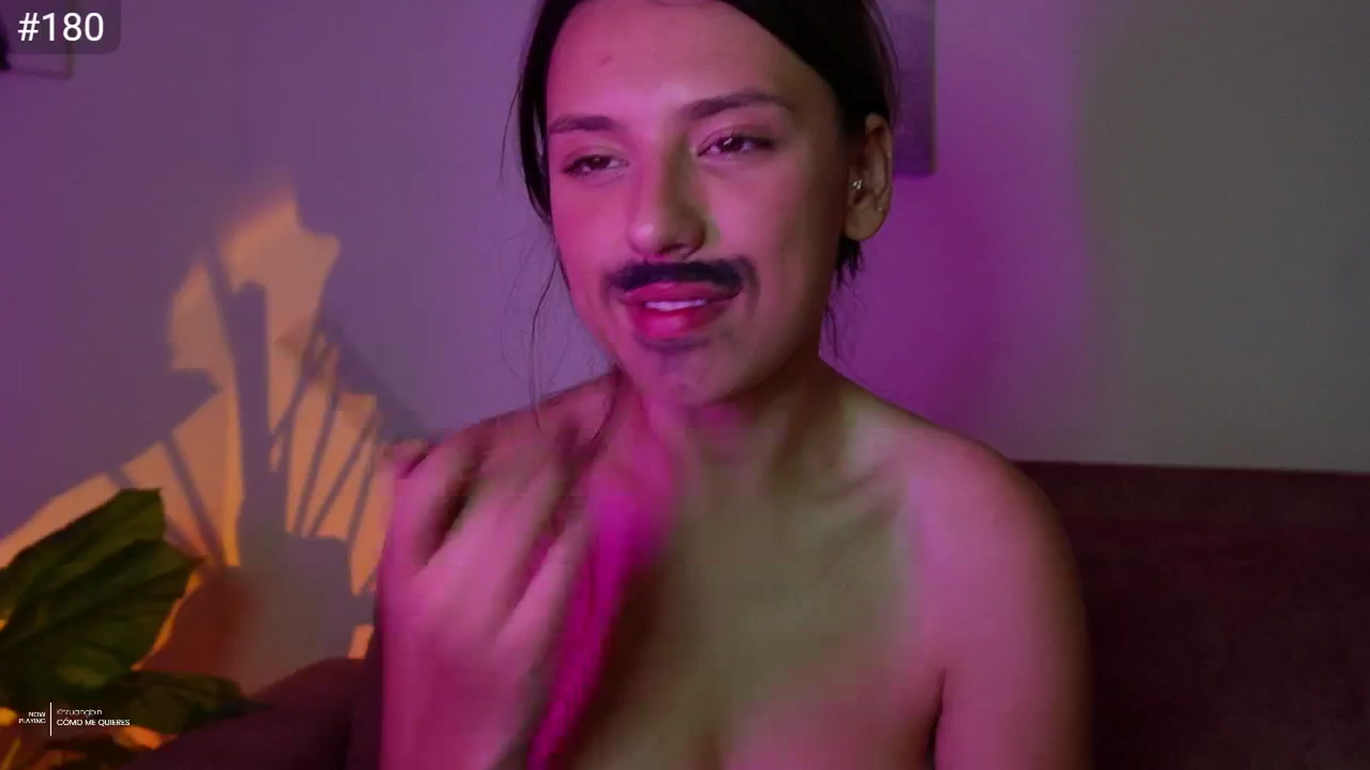 Gallery image thumbnail from AlexaBlancOh's myfreecams stream on, 03/29/2025, 06:04 image 18 of 20