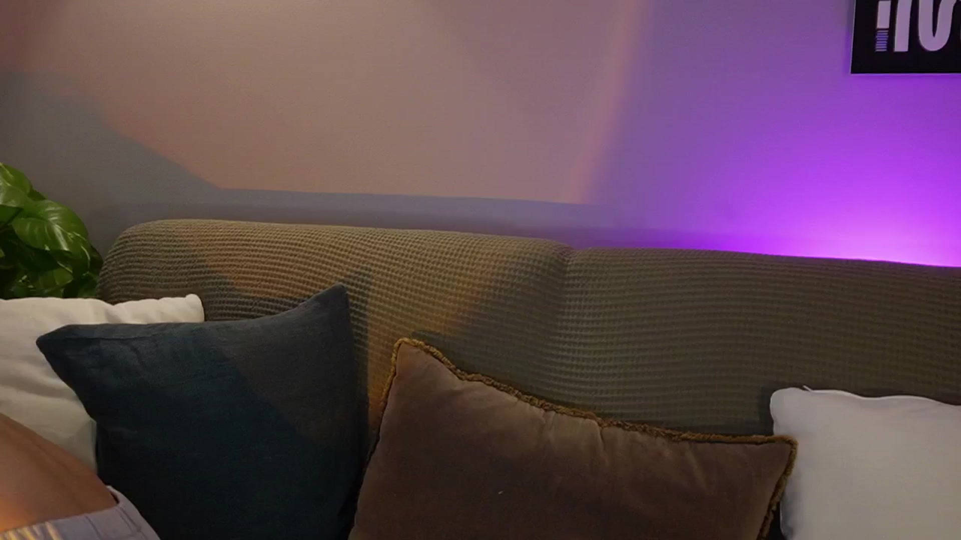 Gallery image thumbnail from AlexaBlancOh's myfreecams stream on, 04/03/2025, 05:01 image 3 of 20