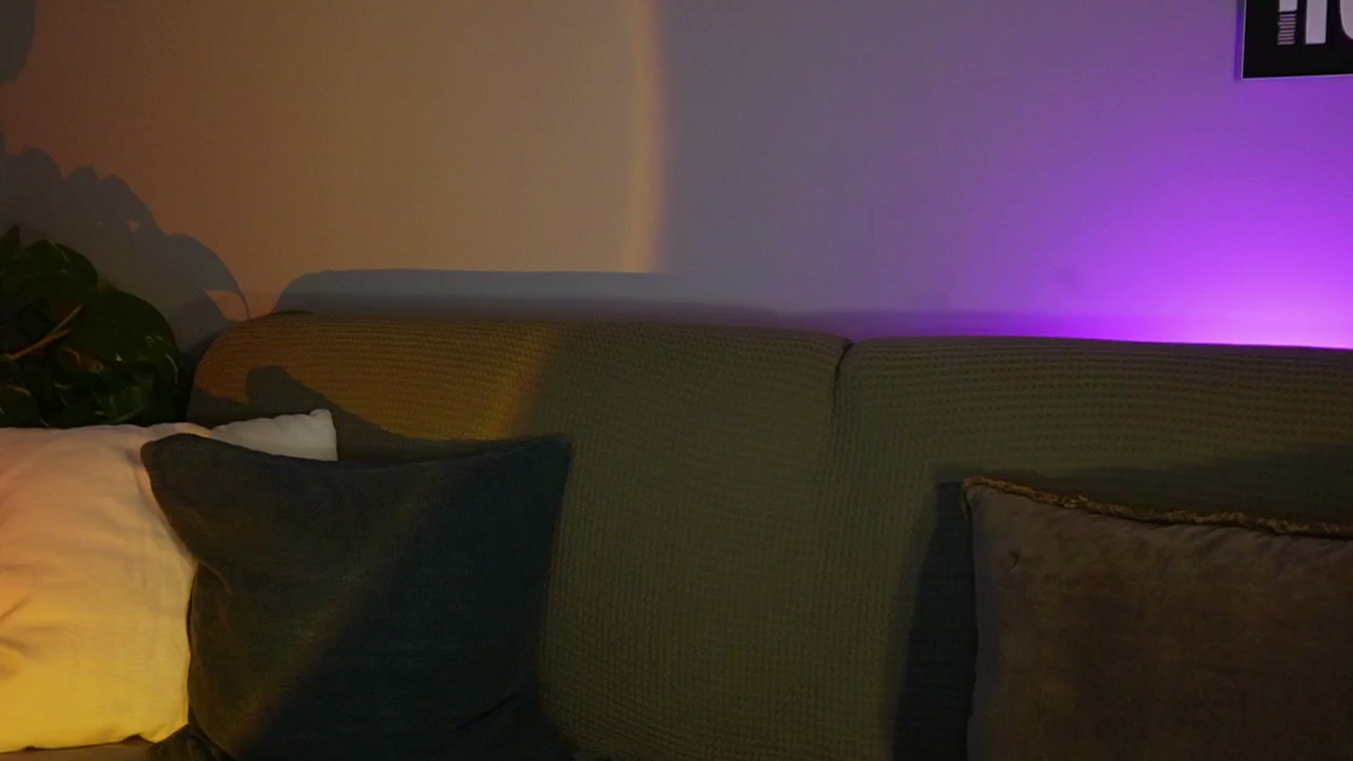 Gallery image thumbnail from AlexaBlancOh's myfreecams stream on, 04/03/2025, 05:01 image 7 of 20
