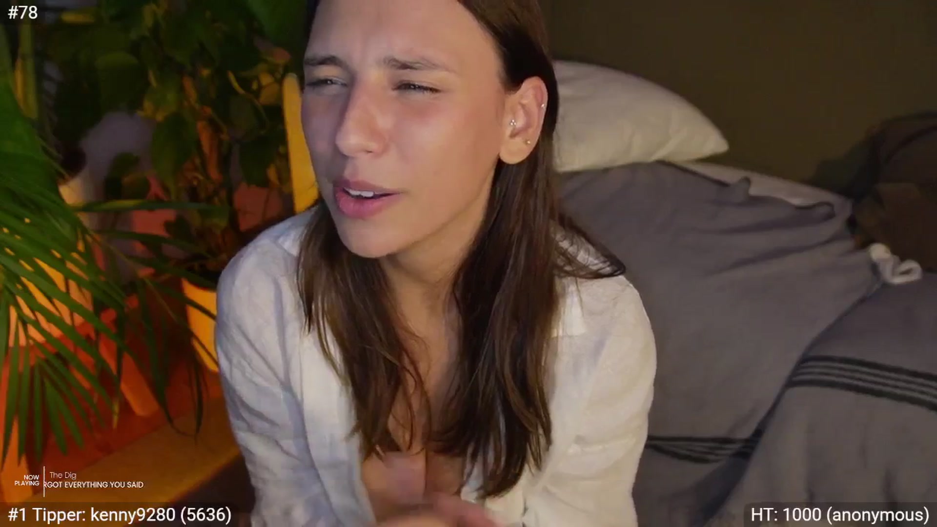 Gallery image thumbnail from AlexaBlancOh's myfreecams stream on, 04/08/2025, 07:16 image 16 of 20