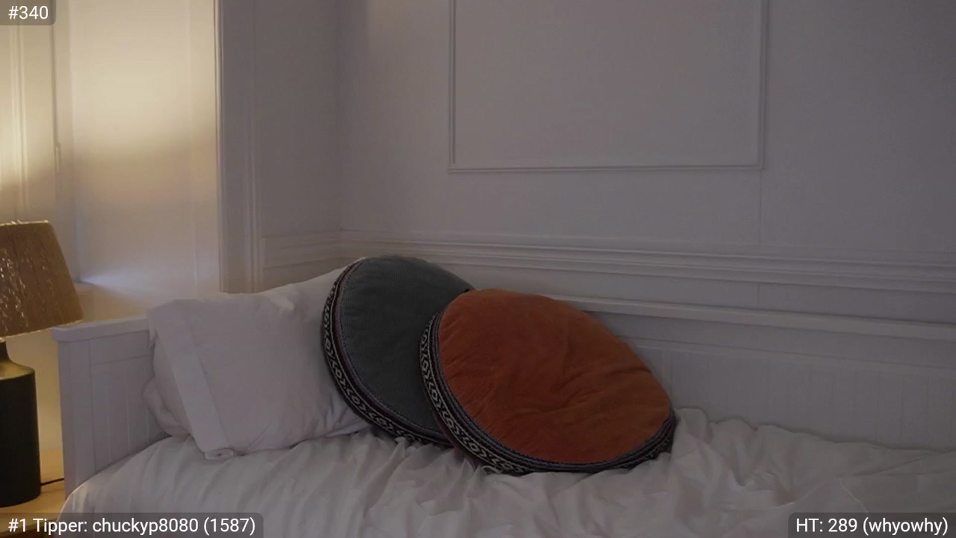 Gallery image thumbnail from AlexaBlancOh's myfreecams stream on, 05/31/2025, 07:33 image 18 of 20