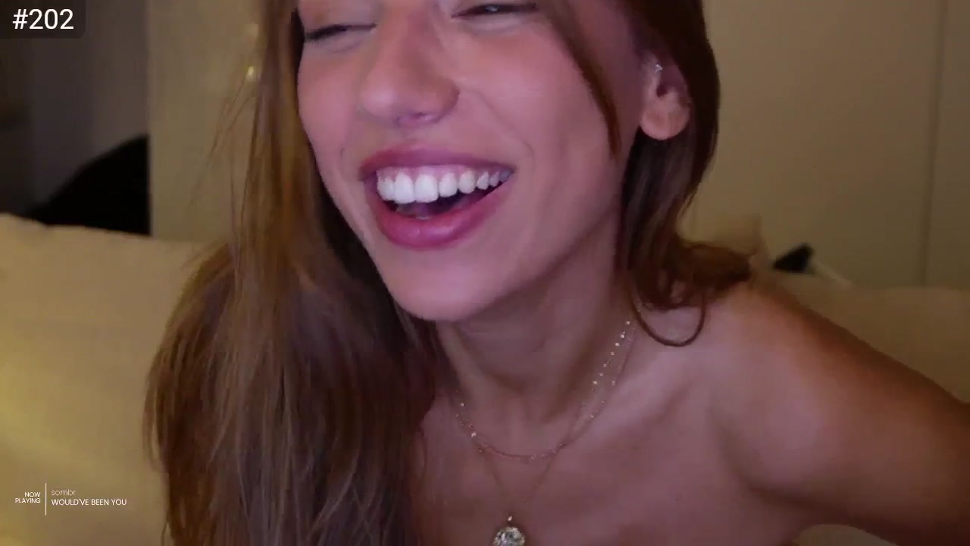 Gallery image thumbnail from AlexaBlancOh's myfreecams stream on, 08/01/2025, 05:11 image 16 of 20